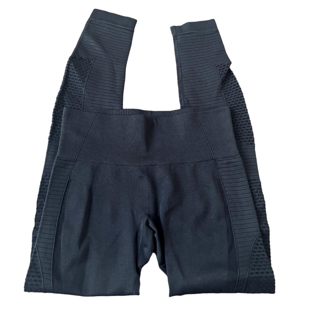 Zyia Black Mesh Athletic Leggings XS/Small
